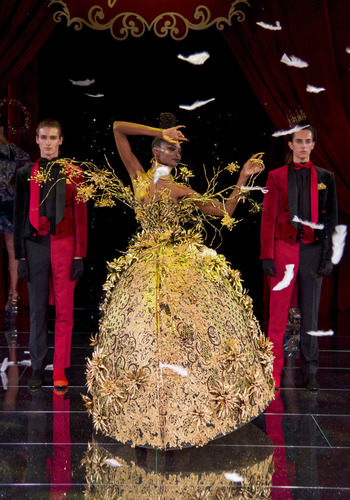 Yellow is Forbidden - a documentary about the incredible Chinese couturier Guo Pei