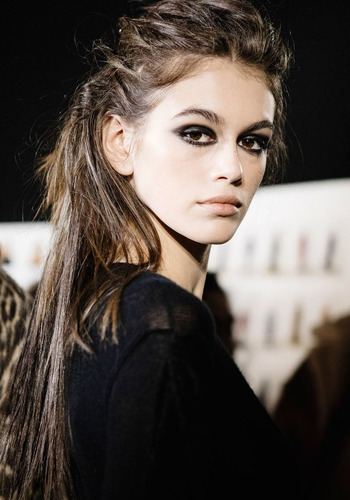 Simple hair settings for every day: spring-summer season 2018