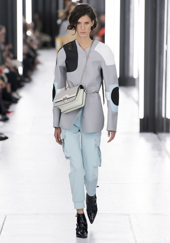 Paris Fashion Week: Louis Vuitton Spring 2019 Ready-to-Wear