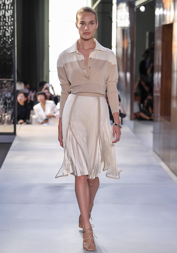 London Fashion Week: Burberry Spring 2019 Ready-to-Wear fashion show
